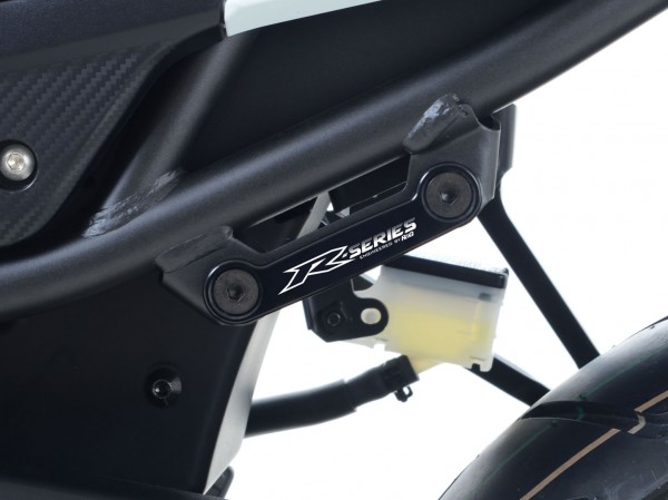 Abdeckplatte für hinteren Soziusrasten Halter für Honda CBR500R '16- (Single)