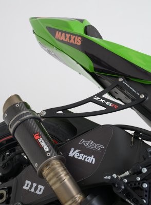 Auspuffhalter und Rasten Abdeckplatte für Kawasaki ZX6R '09-