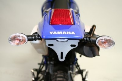 Kennzeichenhalter für Yamaha DT125R / DT125X '07-